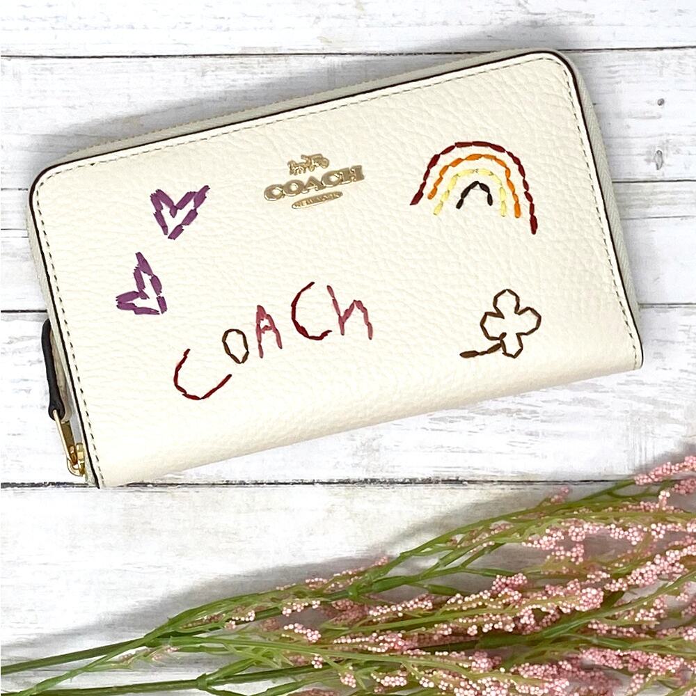 Coach Medium Id Zip Wallet With Diary Embroidery Chalk White Multi C8309